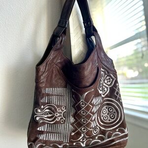 Lockheart Embroidered Shoulder Bag